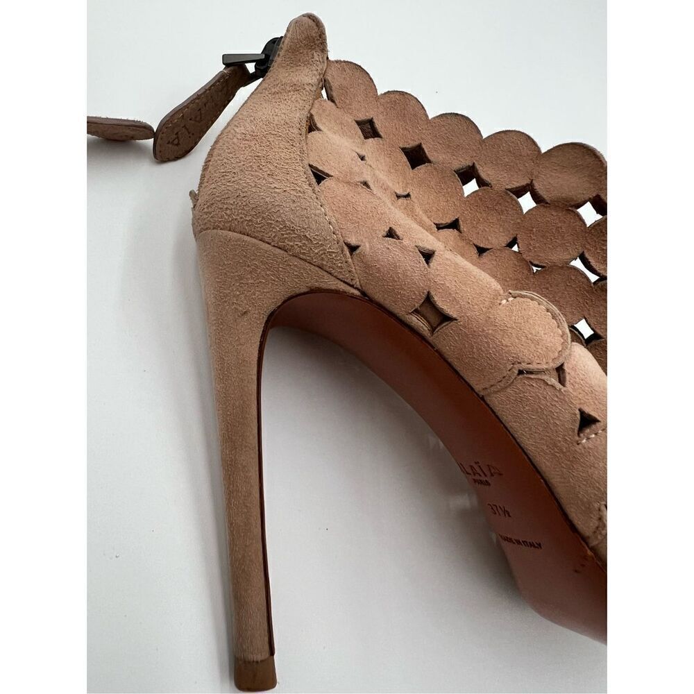 Alaia Paris Laser Cut Suede Booties Sandals Heels Nude Made in Italy 37.5 - Picture 11 of 14